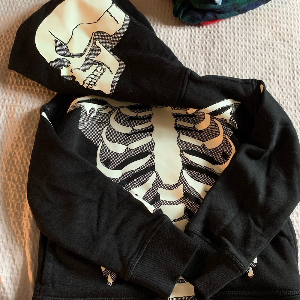 Gap Glow in Dark Skeleton hoodie